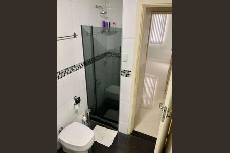 Apartamento à venda com 81m², 3 quartos e sem vaga