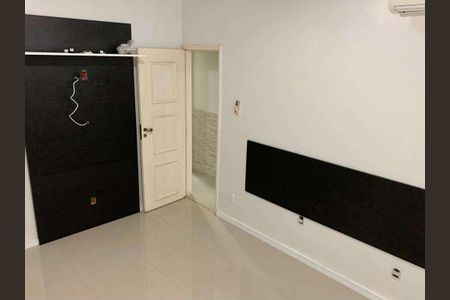 Apartamento à venda com 81m², 3 quartos e sem vaga
