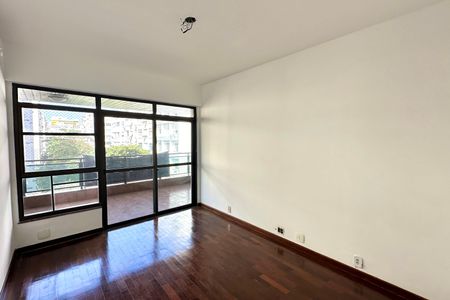 Apartamento à venda com 190m², 3 quartos e 2 vagas Apartamento à venda com 190m², 3 quartos e 2 vagasQuarto 01