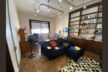 Apartamento à venda com 287m², 4 quartos e 1 vaga