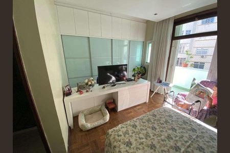 Apartamento à venda com 287m², 4 quartos e 1 vaga