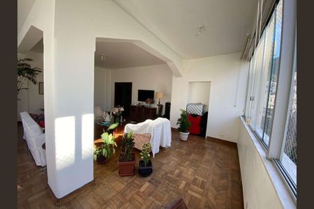 Apartamento à venda com 287m², 4 quartos e 1 vaga