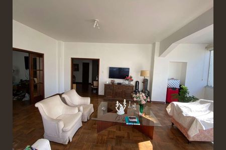 Apartamento à venda com 287m², 4 quartos e 1 vaga