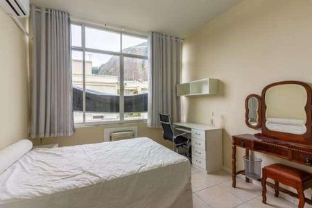 Apartamento à venda com 1 quarto, 42m² em Copacabana, Rio de Janeiro