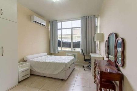 Apartamento à venda com 1 quarto, 42m² em Copacabana, Rio de Janeiro