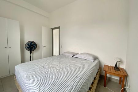 Apartamento à venda com 240m², 3 quartos e 1 vaga Apartamento à venda com 240m², 3 quartos e 1 vagaQuarto 1