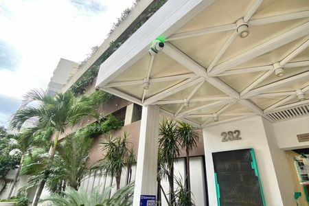 Apartamento à venda com 240m², 3 quartos e 1 vaga Apartamento à venda com 240m², 3 quartos e 1 vagaFachada