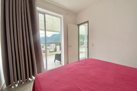 Apartamento à venda com 240m², 3 quartos e 1 vaga Apartamento à venda com 240m², 3 quartos e 1 vagaSuíte