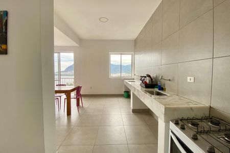 Apartamento à venda com 240m², 3 quartos e 1 vaga Apartamento à venda com 240m², 3 quartos e 1 vagaCozinha