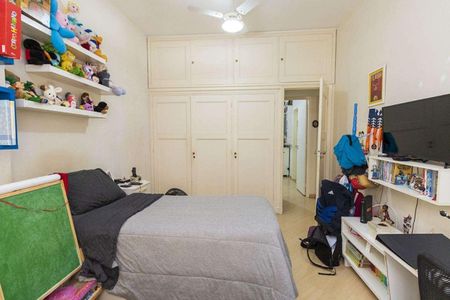 Apartamento à venda com 125m², 3 quartos e 1 vaga