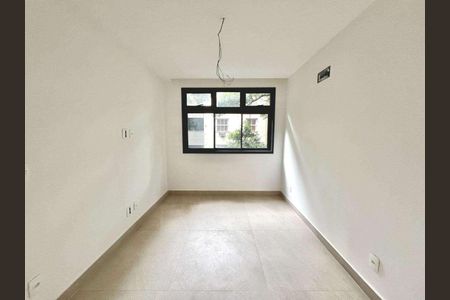 Apartamento à venda com 47m², 1 quarto e sem vaga