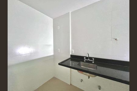 Apartamento à venda com 47m², 1 quarto e sem vaga