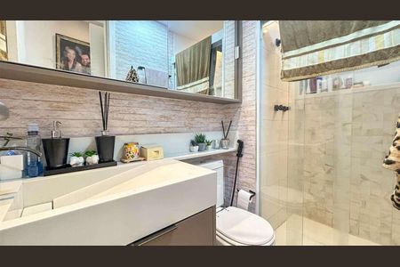 Apartamento à venda com 75m², 3 quartos e 1 vaga