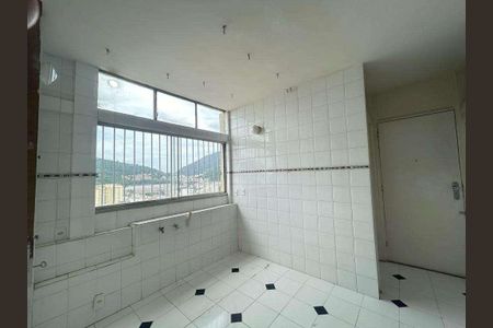 Apartamento à venda com 242m², 4 quartos e 2 vagas