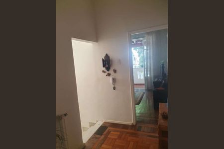 Apartamento à venda com 135m², 4 quartos e 1 vaga