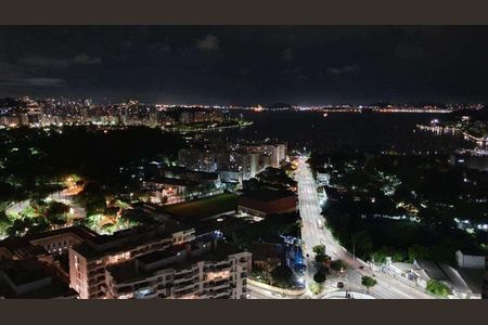 Apartamento à venda com 94m², 3 quartos e 1 vaga