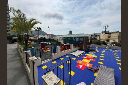 Apartamento à venda com 94m², 3 quartos e 1 vaga