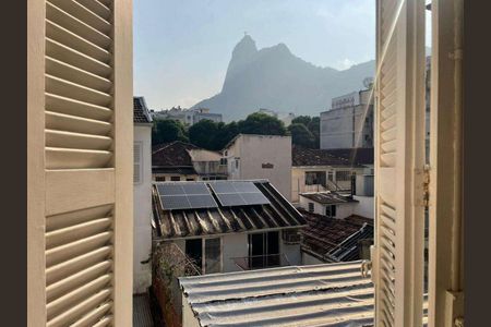 Apartamento à venda com 97m², 3 quartos e sem vaga