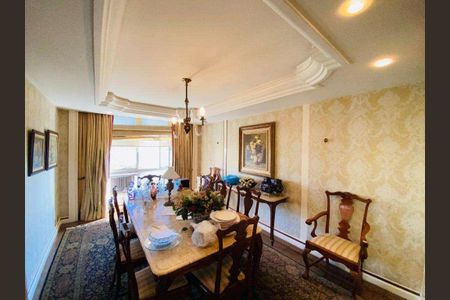 Apartamento à venda com 263m², 4 quartos e 2 vagas