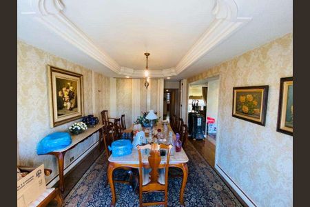 Apartamento à venda com 263m², 4 quartos e 2 vagas