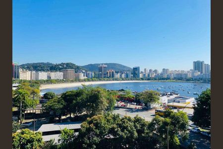 Apartamento à venda com 263m², 4 quartos e 2 vagas