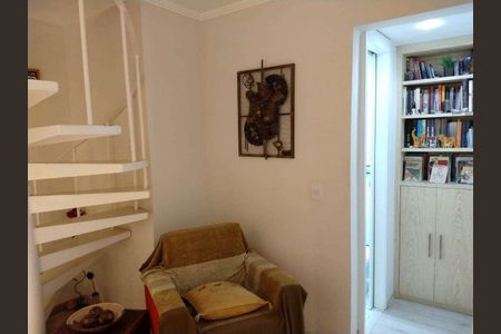 Apartamento à venda com 126m², 2 quartos e 1 vaga