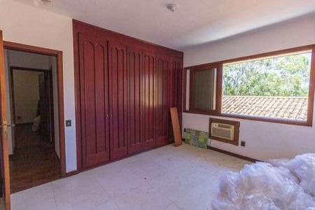 Casa à venda com 629m², 6 quartos e 5 vagas