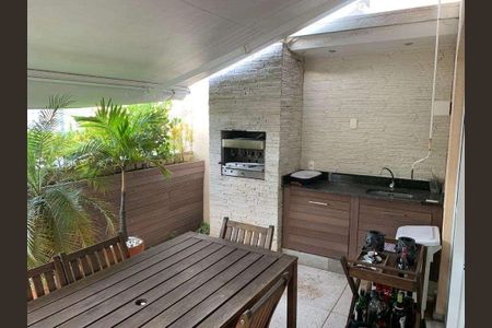 Apartamento à venda com 181m², 3 quartos e 2 vagas