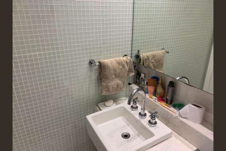 Apartamento à venda com 181m², 3 quartos e 2 vagas