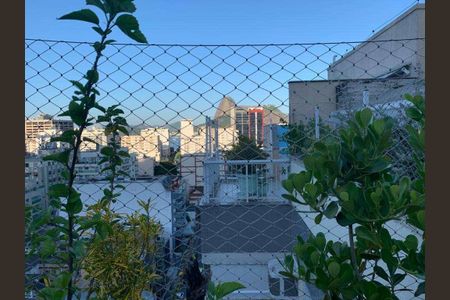 Apartamento à venda com 181m², 3 quartos e 2 vagas