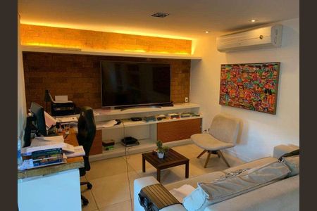 Apartamento à venda com 181m², 3 quartos e 2 vagas