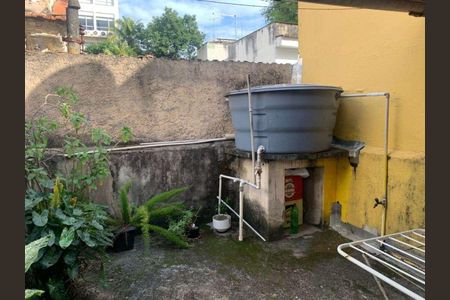 Casa à venda com 90m², 1 quarto e sem vaga