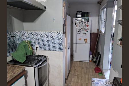 Apartamento à venda com 110m², 2 quartos e 1 vaga Apartamento à venda com 110m², 2 quartos e 1 vagaCozinha