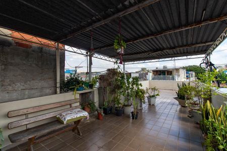 Casa à venda com 247m², 3 quartos e 2 vagas Casa à venda com 247m², 3 quartos e 2 vagasCobertura