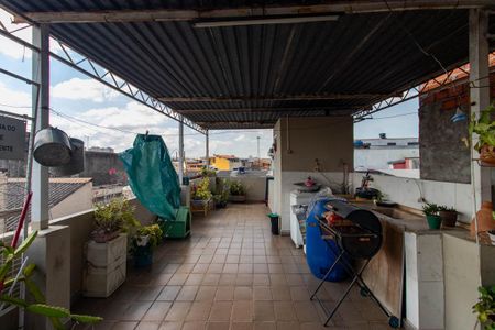 Casa à venda com 247m², 3 quartos e 2 vagas Casa à venda com 247m², 3 quartos e 2 vagasCobertura