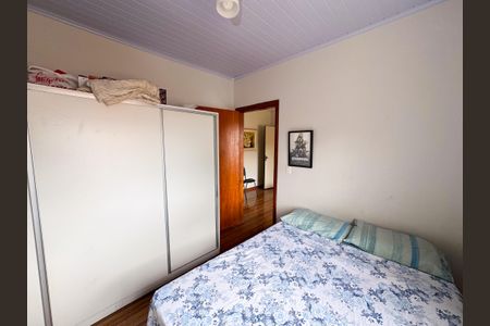 Casa à venda com 220m², 2 quartos e 4 vagasQuarto 2