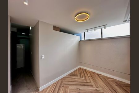 Apartamento à venda com 31m², 1 quarto e sem vaga Apartamento à venda com 31m², 1 quarto e sem vagaSala