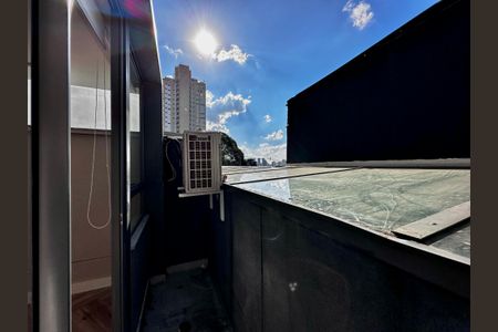 Apartamento à venda com 31m², 1 quarto e sem vaga Apartamento à venda com 31m², 1 quarto e sem vagaSacada