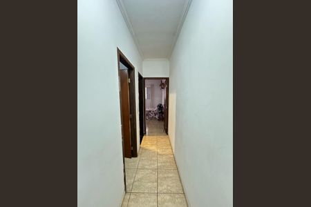 Casa à venda com 125m², 3 quartos e 2 vagas Casa à venda com 125m², 3 quartos e 2 vagasCorredor