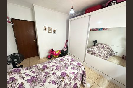 Casa à venda com 125m², 3 quartos e 2 vagas Casa à venda com 125m², 3 quartos e 2 vagasQuarto 3