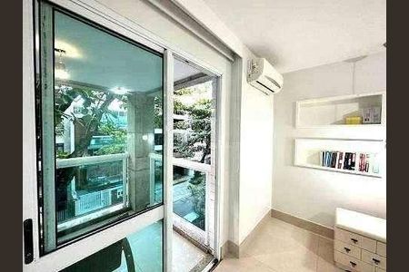 Apartamento à venda com 380m², 4 quartos e 2 vagas
