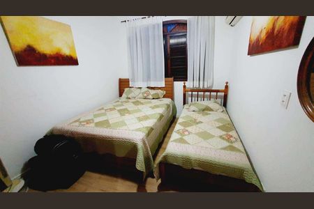 Casa à venda com 288m², 6 quartos e 5 vagas