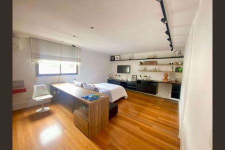 Apartamento à venda com 490m², 3 quartos e 4 vagas