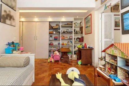 Apartamento à venda com 175m², 4 quartos e 1 vaga