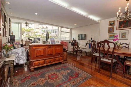 Apartamento à venda com 175m², 4 quartos e 1 vaga