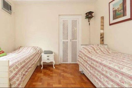 Apartamento à venda com 175m², 4 quartos e 1 vaga
