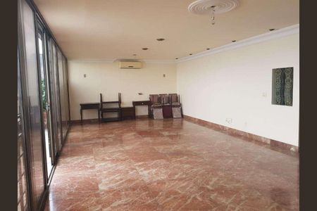 Apartamento à venda com 844m², 7 quartos e 4 vagas