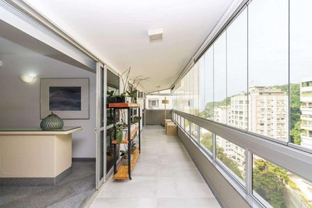 Apartamento à venda com 170m², 3 quartos e 3 vagas