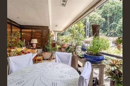 Apartamento à venda com 307m², 4 quartos e 3 vagas