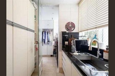 Apartamento à venda com 307m², 4 quartos e 3 vagas